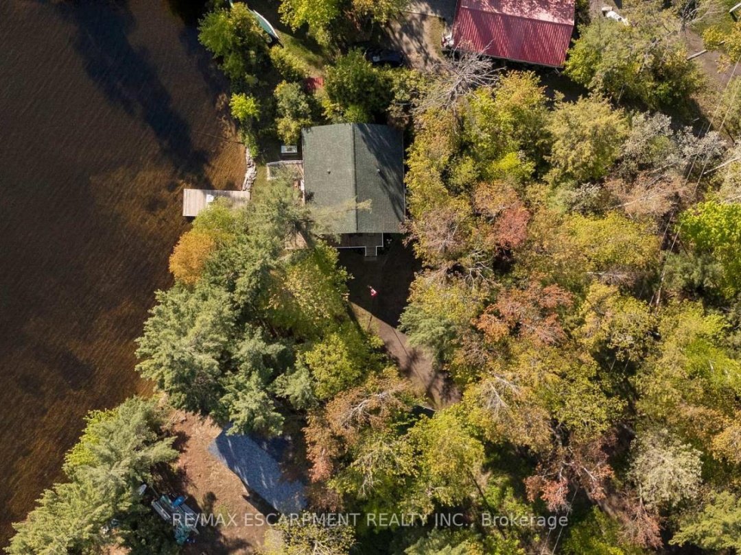 3 - 1166 NORTH SHORE DRIVE, 