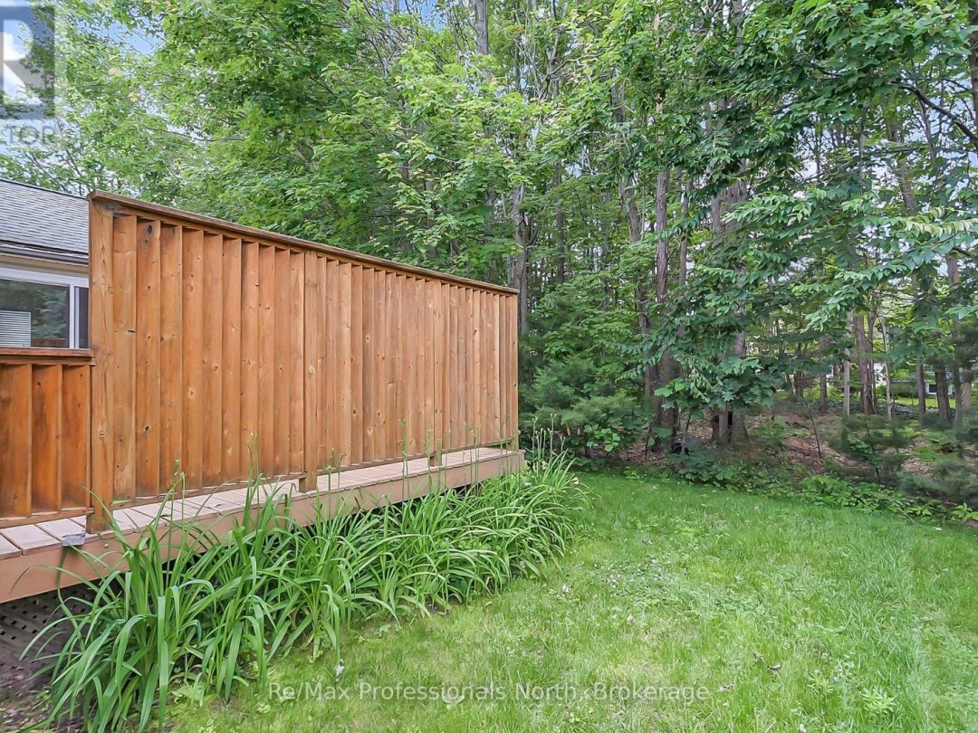 136 HEDGEWOOD LANE, 