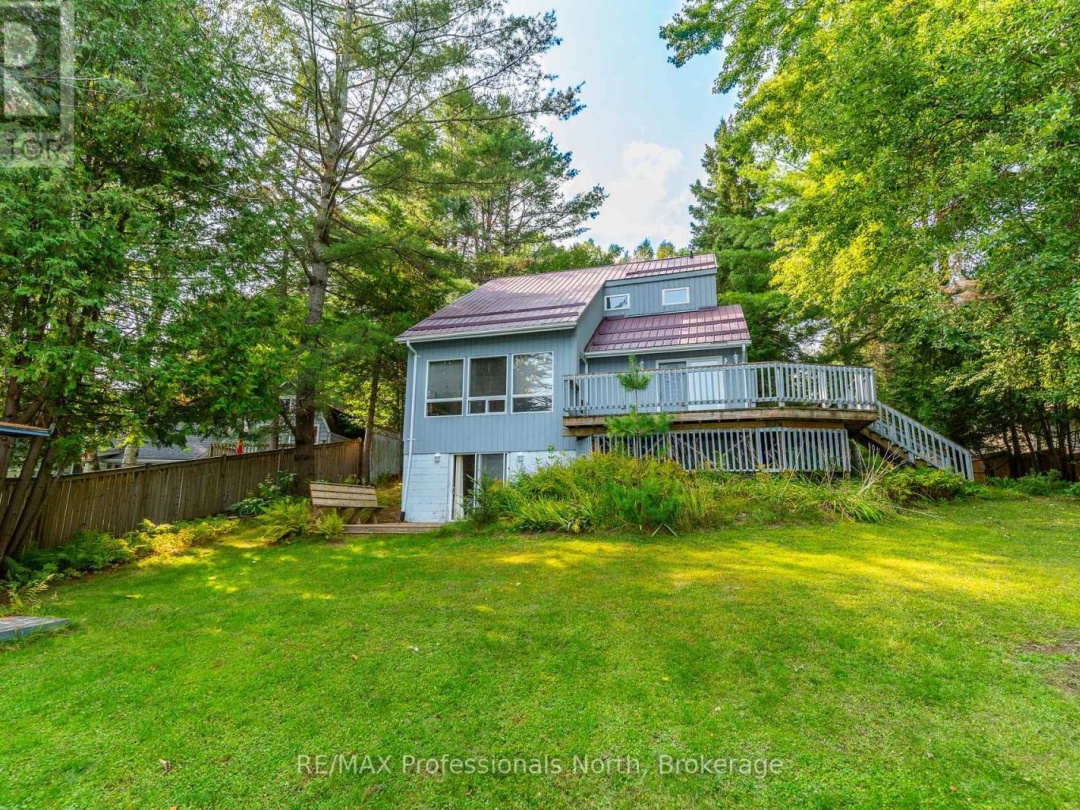 1080 PETTICOAT LANE, Minden Lake