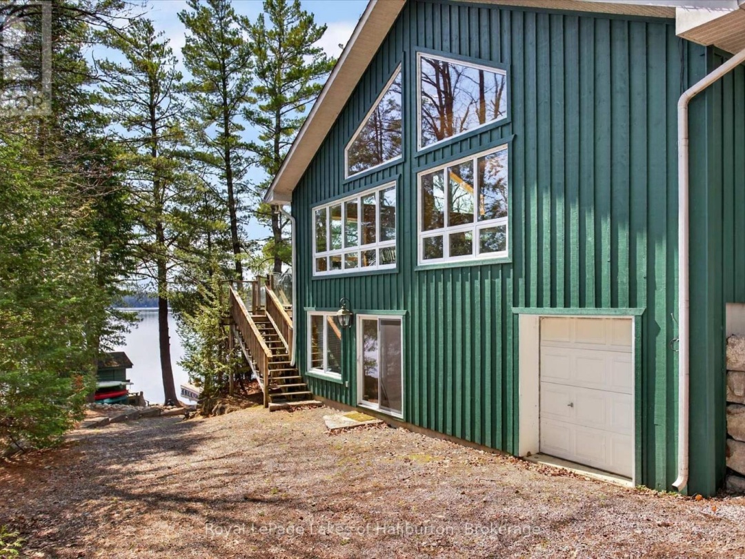 54 CLEARVIEW DRIVE, Crystal Lake