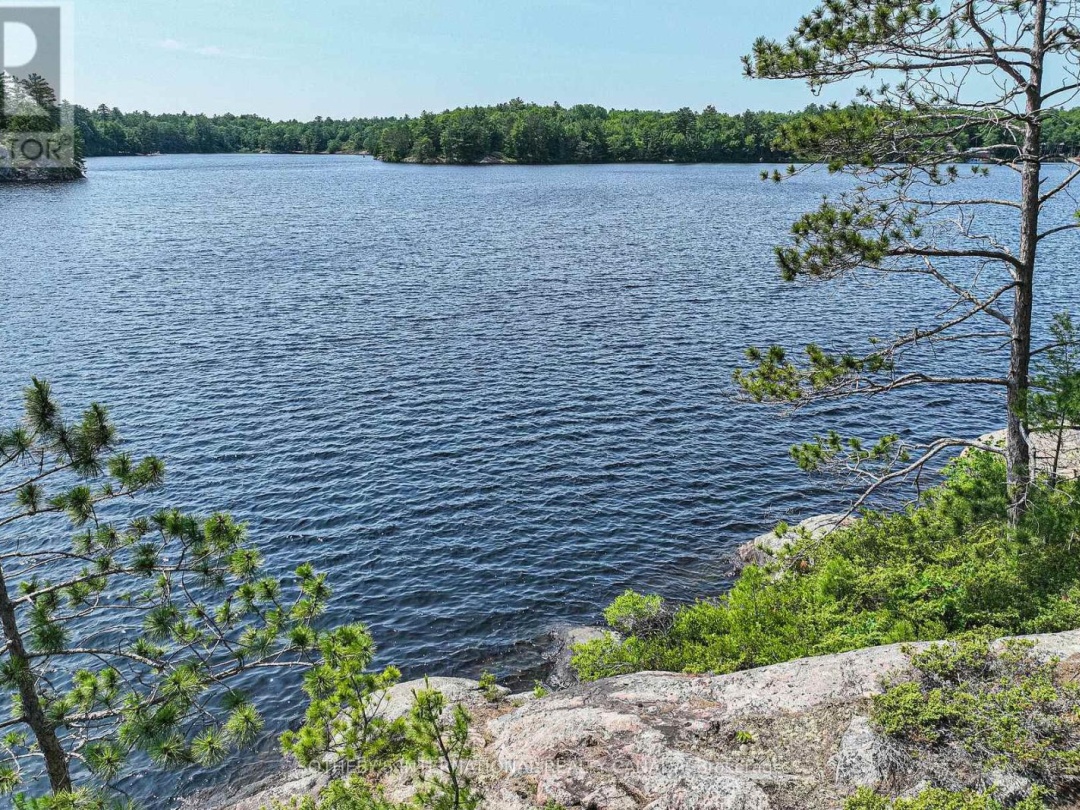 LOTS1-5 PLAN 35R-17161, Kahshe Lake