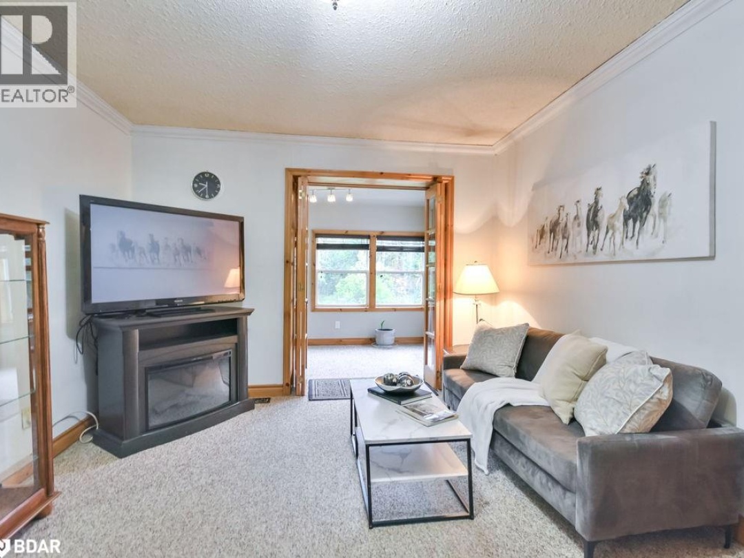 4306 WAINMAN Line, 