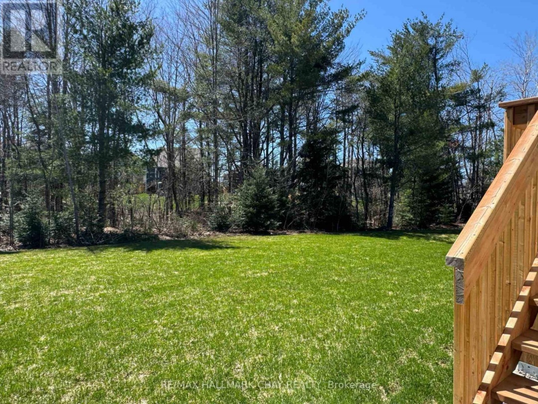 12 DYER CRESCENT, Bracebridge (Macaulay)