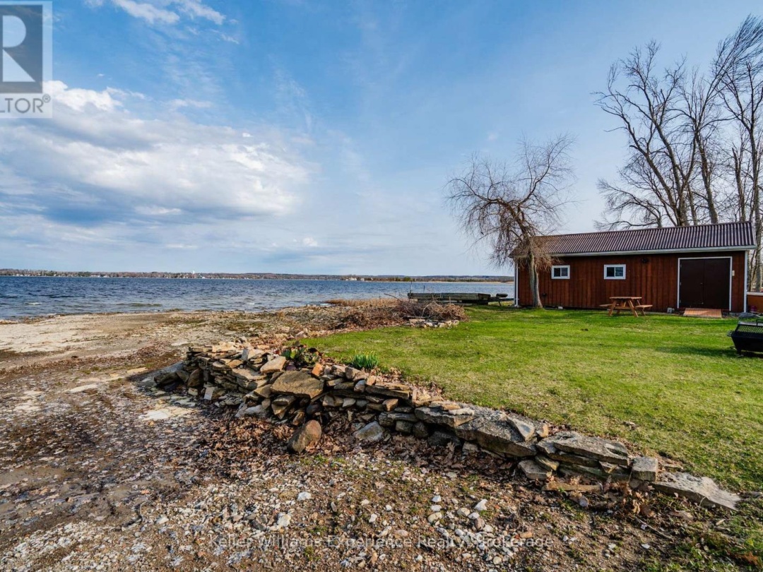 81 SILVER BIRCH CRESCENT, Georgian Bay