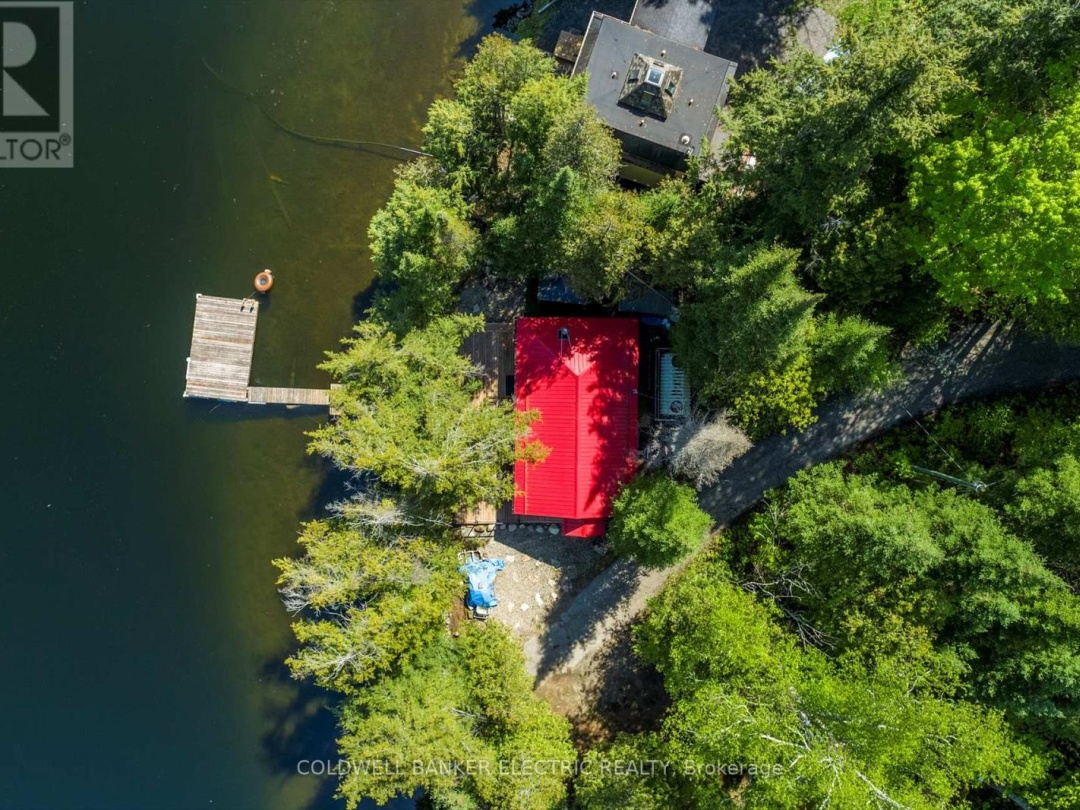1224 MCCRACKENS LANE, 