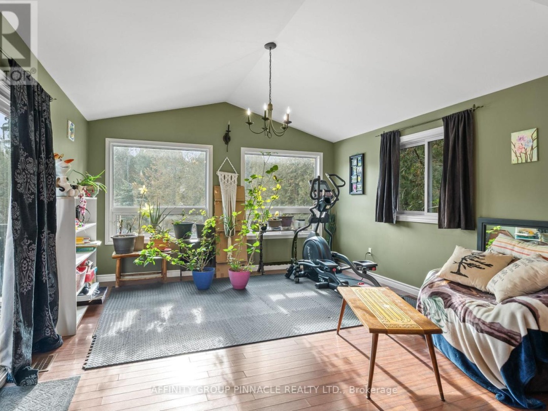 196 BURY'S GREEN ROAD, Kawartha Lakes (Somerville)