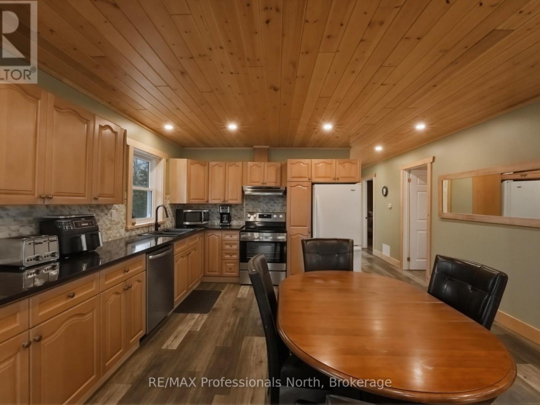 1310 ALEXANDER ROAD, Minden Hills (Minden)
