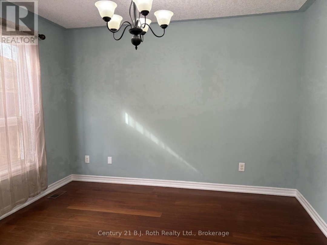 34 PEARL DRIVE, Orillia
