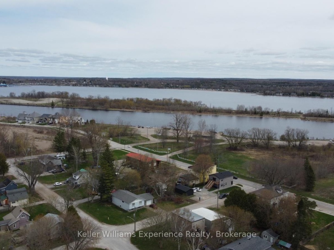 767 Second Avenue, Tay (Port McNicoll)