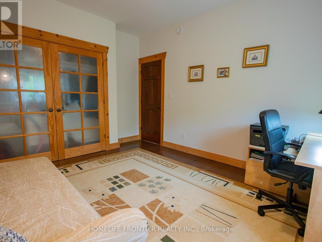 1019 SILK LANE, North Otter Lake