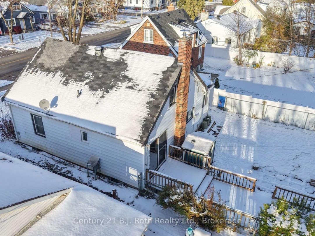 337 COLBORNE STREET W, 