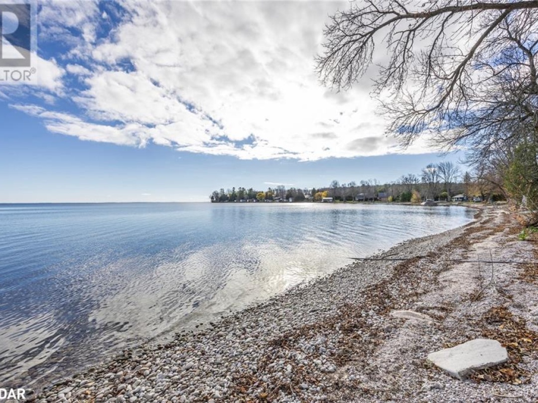 769 Woodland Drive, Lake Simcoe