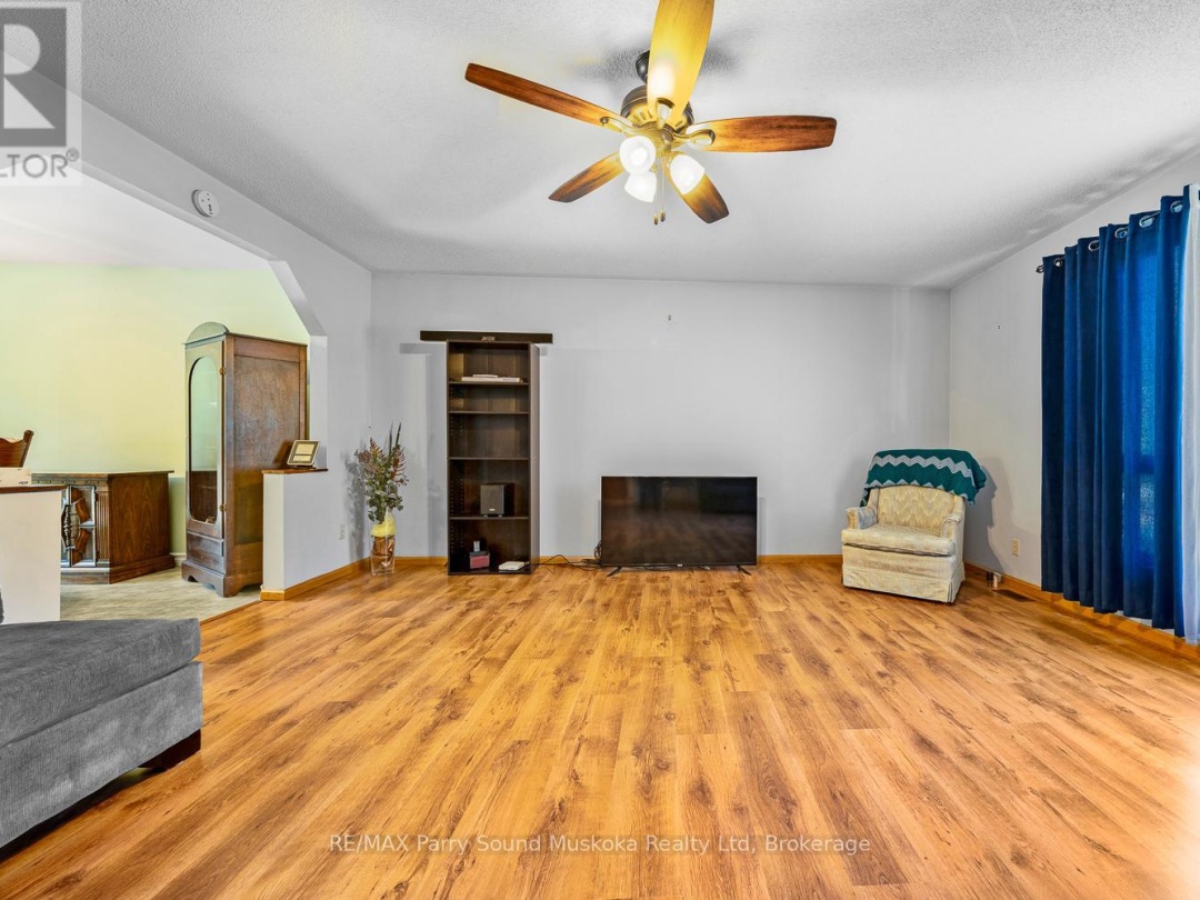 59 BLACK ROAD, Seguin