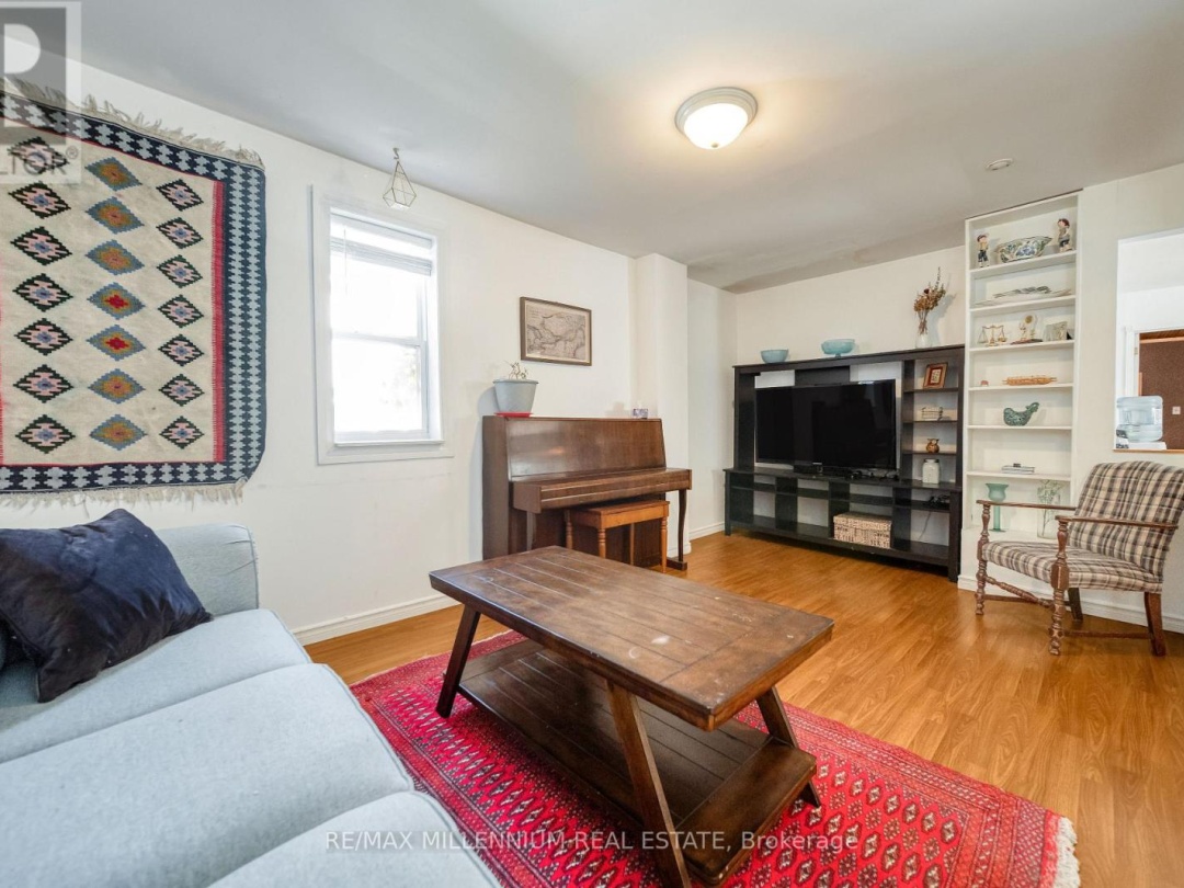 173 BARRIE ROAD, Orillia