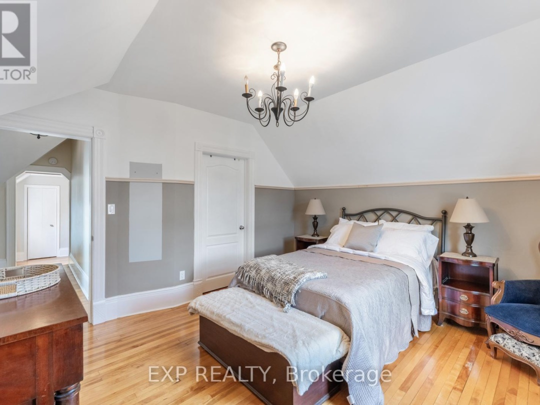 45 PENETANG STREET, 