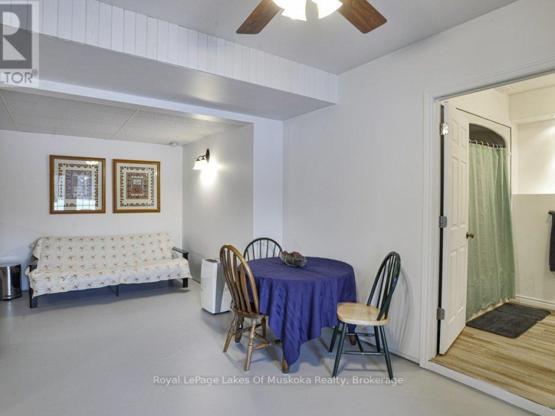 2411 HWY. 118 E. HIGHWAY, Bracebridge (Draper)