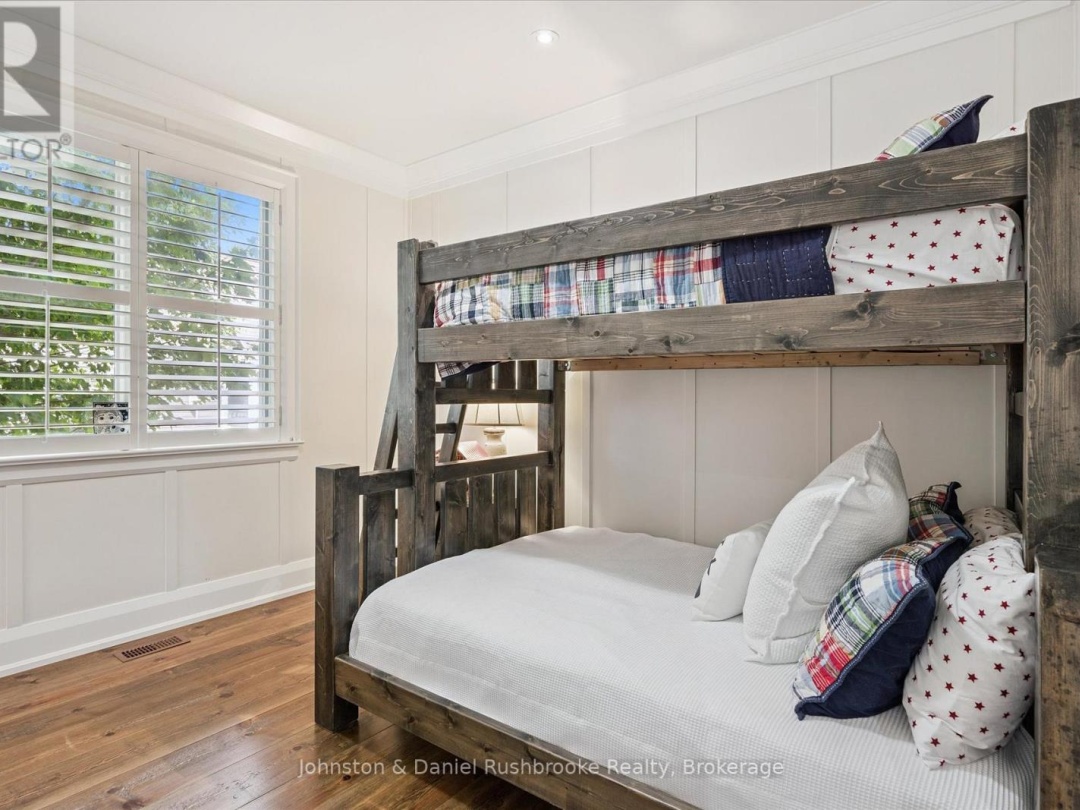 2-1350 STEPHENS BAY ROAD, Lake Muskoka
