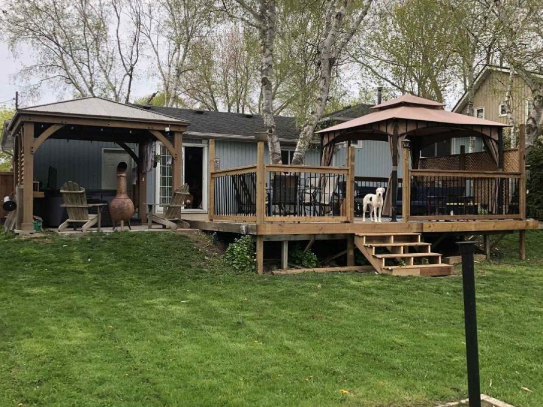271 LAKELAND CRESCENT, Brock (Beaverton)