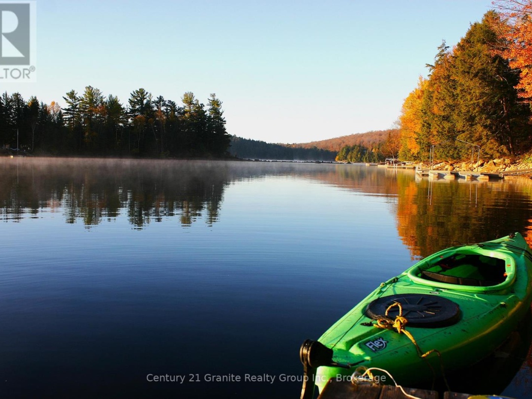 2271 Watts Road, Little Kennisis Lake