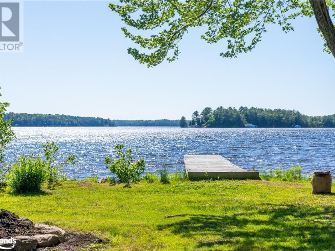 1037 Milford Bay Road, Lake Muskoka