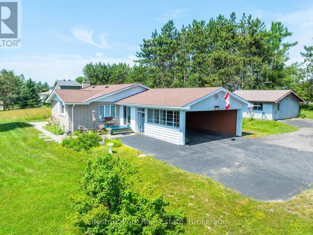 8 DANDELION LANE, 