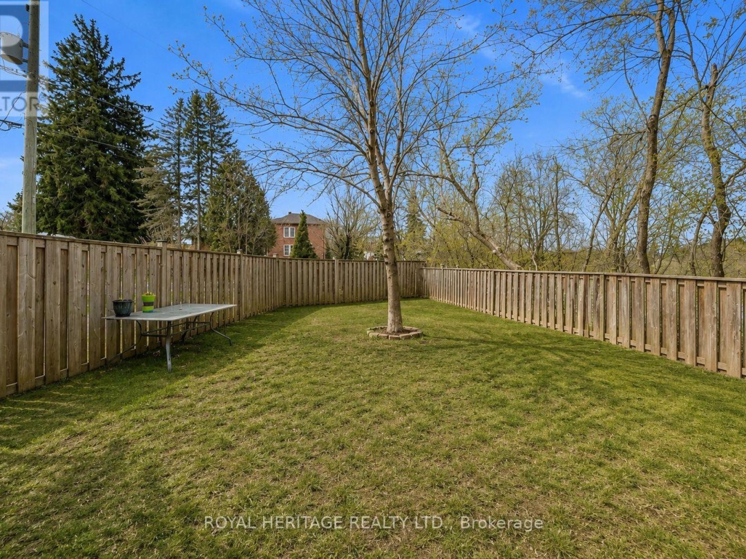 51 ROBERT STREET, Bracebridge (Macaulay)