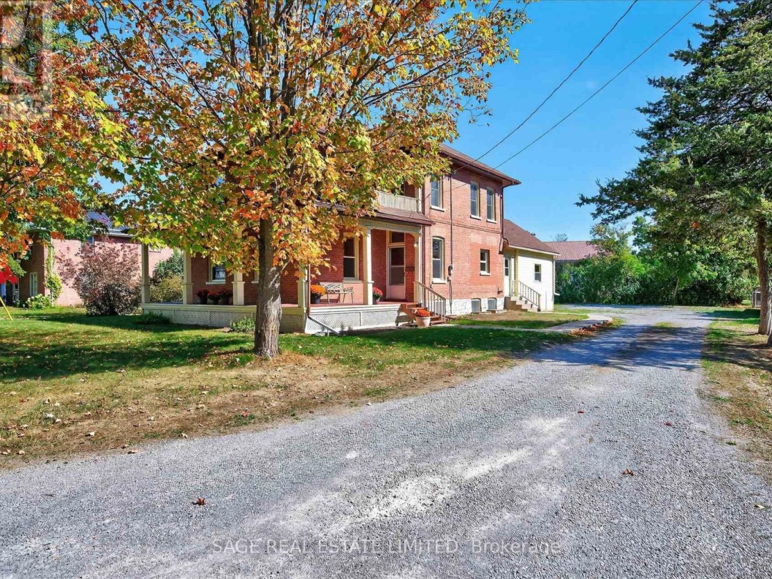 33 JOHN STREET, Kawartha Lakes (Bobcaygeon)