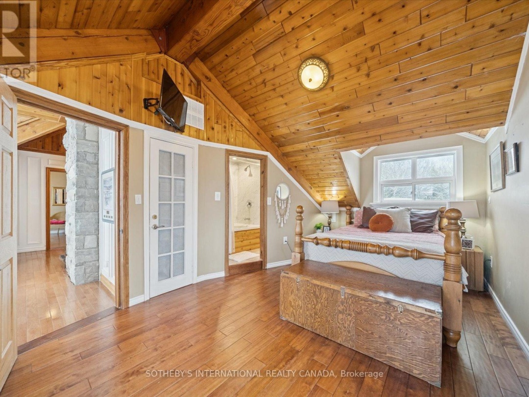 1307 WATTS ROAD, Little Kennisis Lake