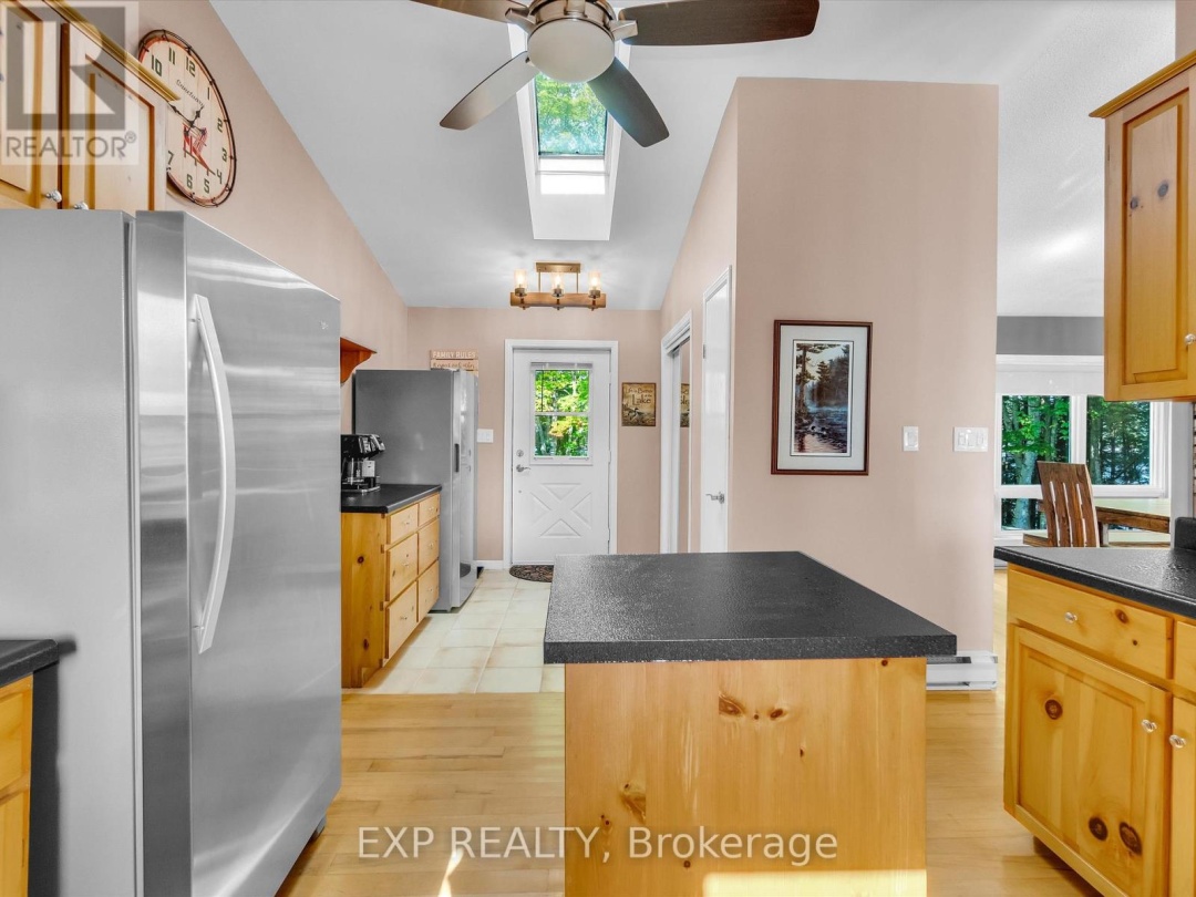 91 TOLPTS ROAD, Blackstone Lake