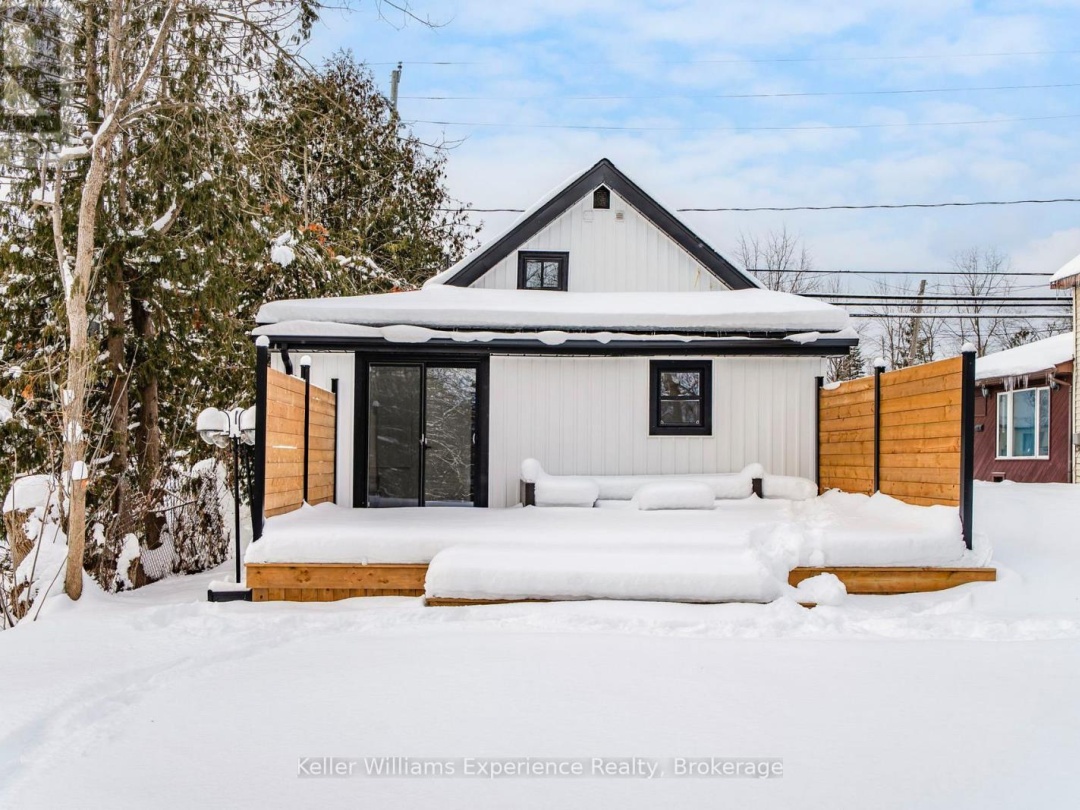 3355 MUSKOKA STREET, Severn (Washago)