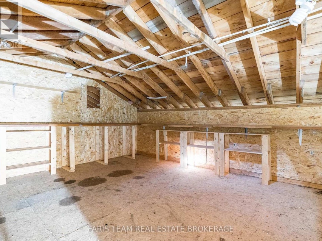 2 BAYSIDE AVENUE, 