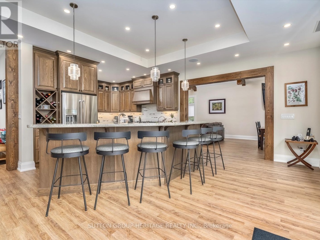 58 PIRATES GLEN DRIVE S, Pigeon Lake