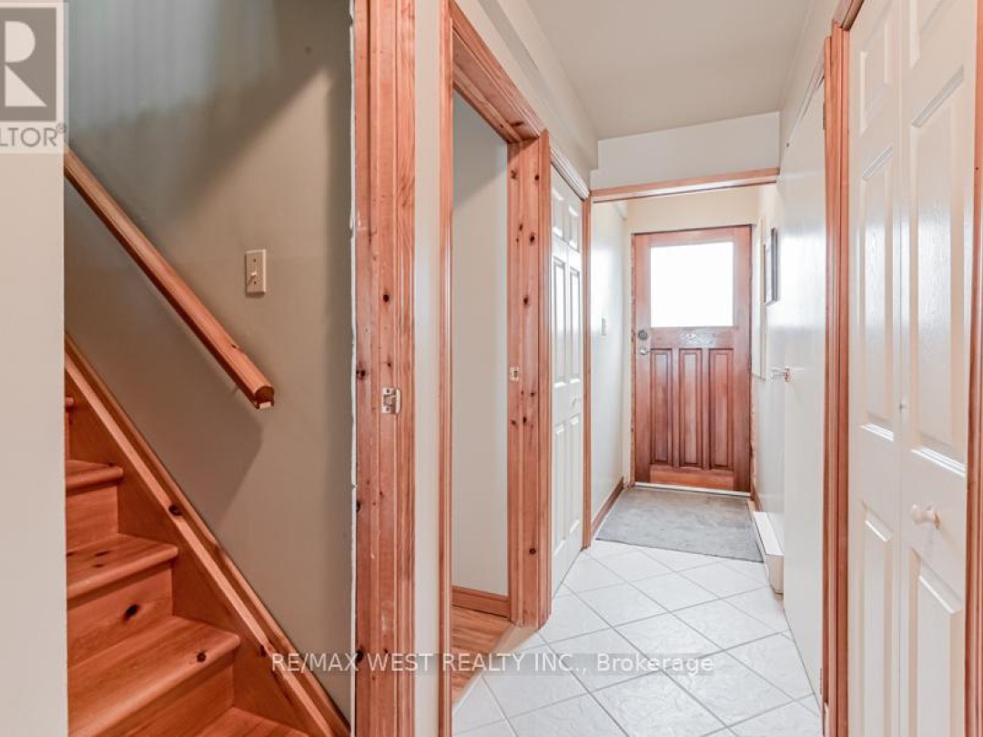 4669 ANDERSON AVENUE, Lake Simcoe