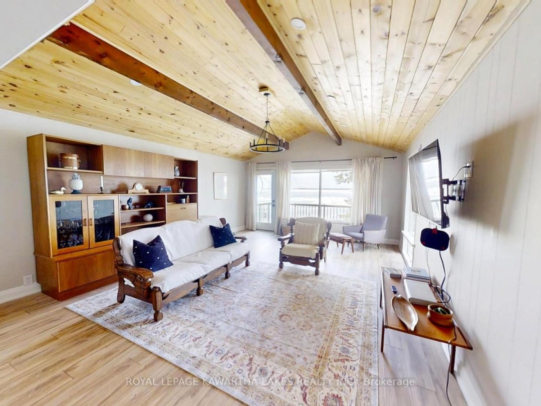 92 ALSOPS BEACH ROAD, Lake Simcoe
