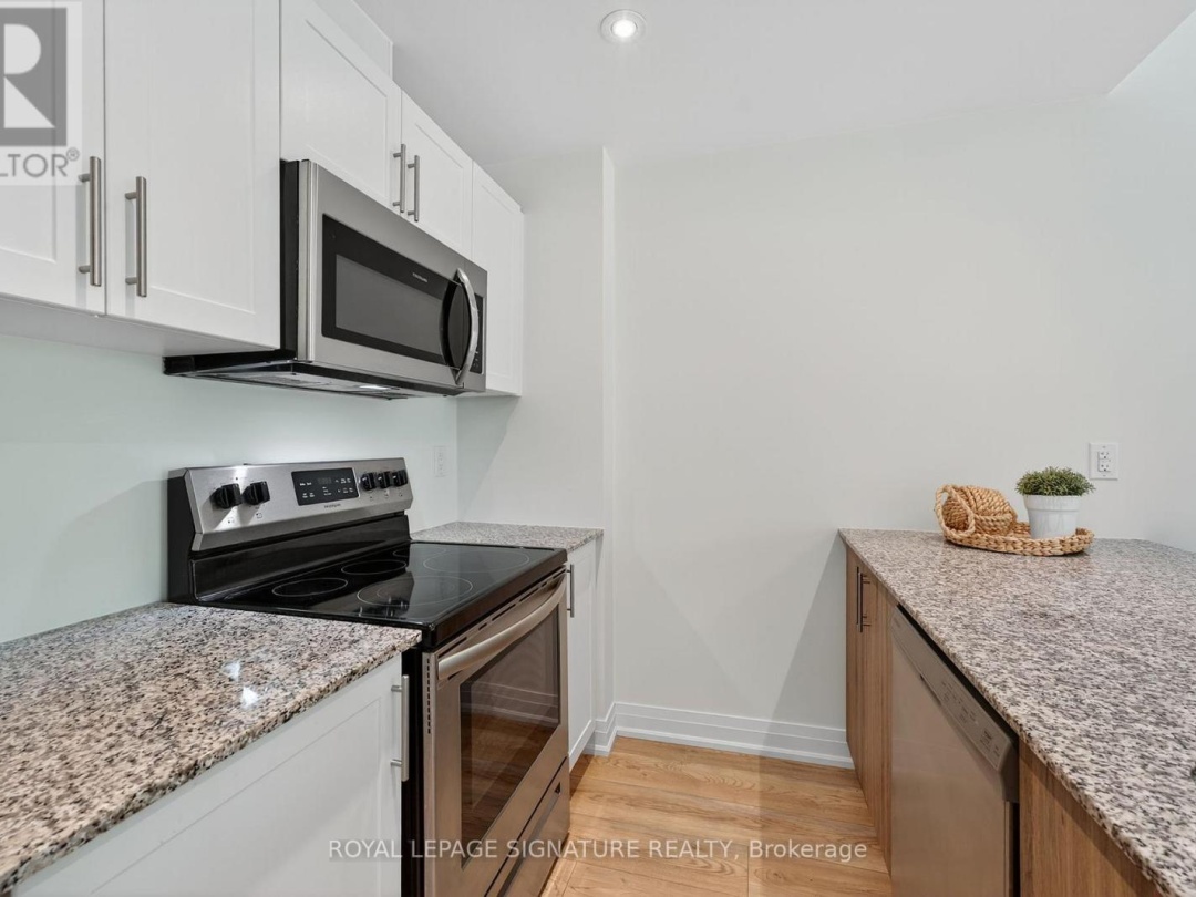 7 - 393 MANITOBA STREET, 