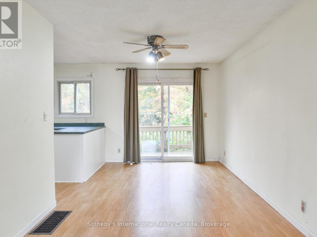 445 FARQUHAR STREET, 