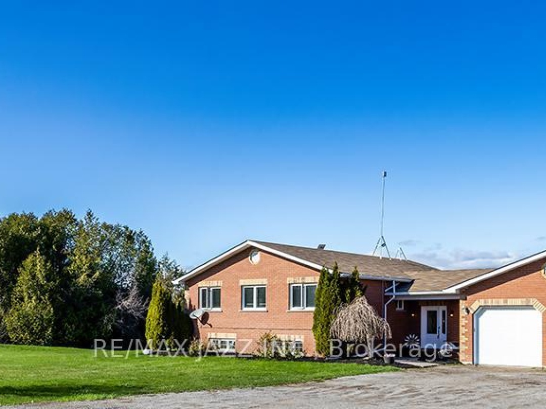 3 ROYAL OAK ROAD, Kawartha Lakes (Mariposa)
