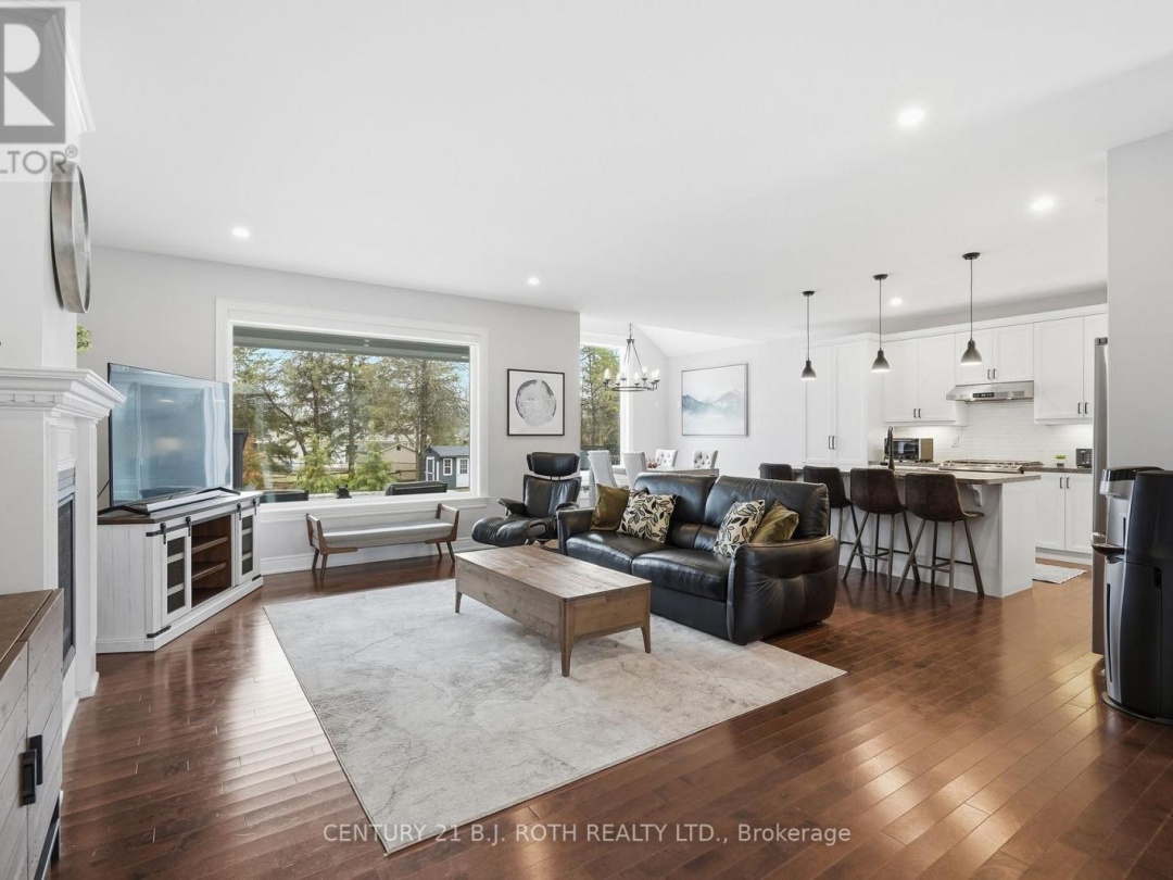 2228 ELANA DRIVE, Severn (Bass Lake)