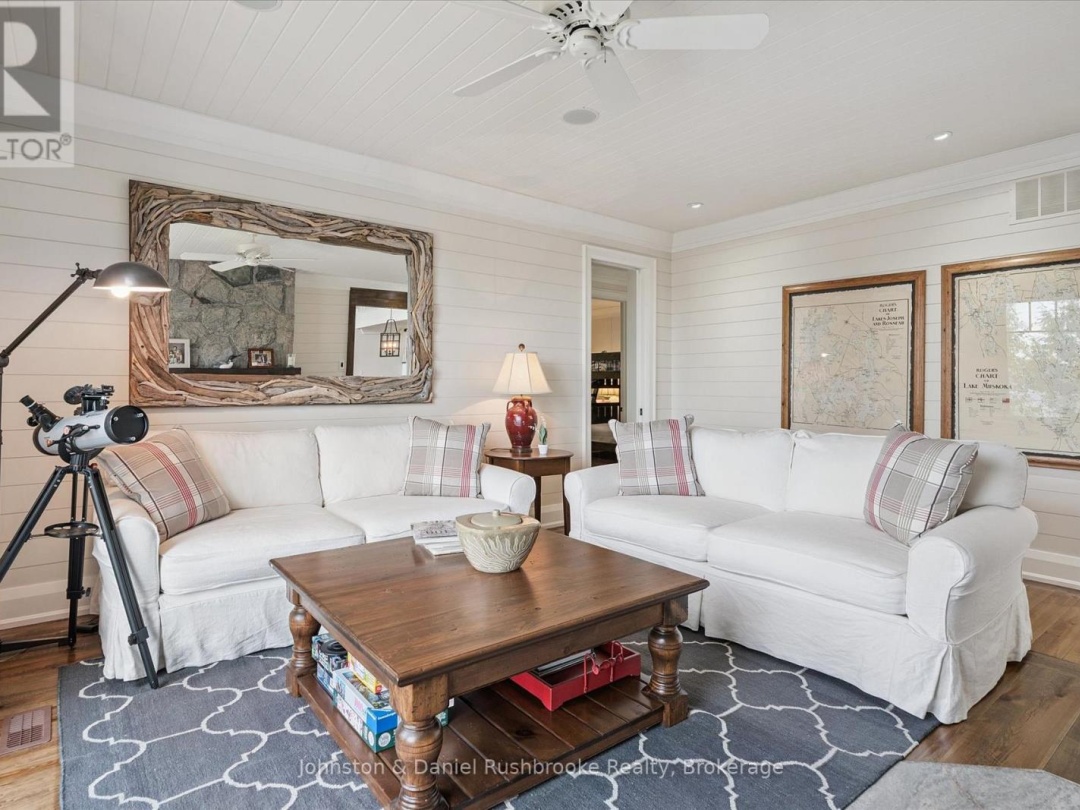 2-1350 STEPHENS BAY ROAD, Lake Muskoka