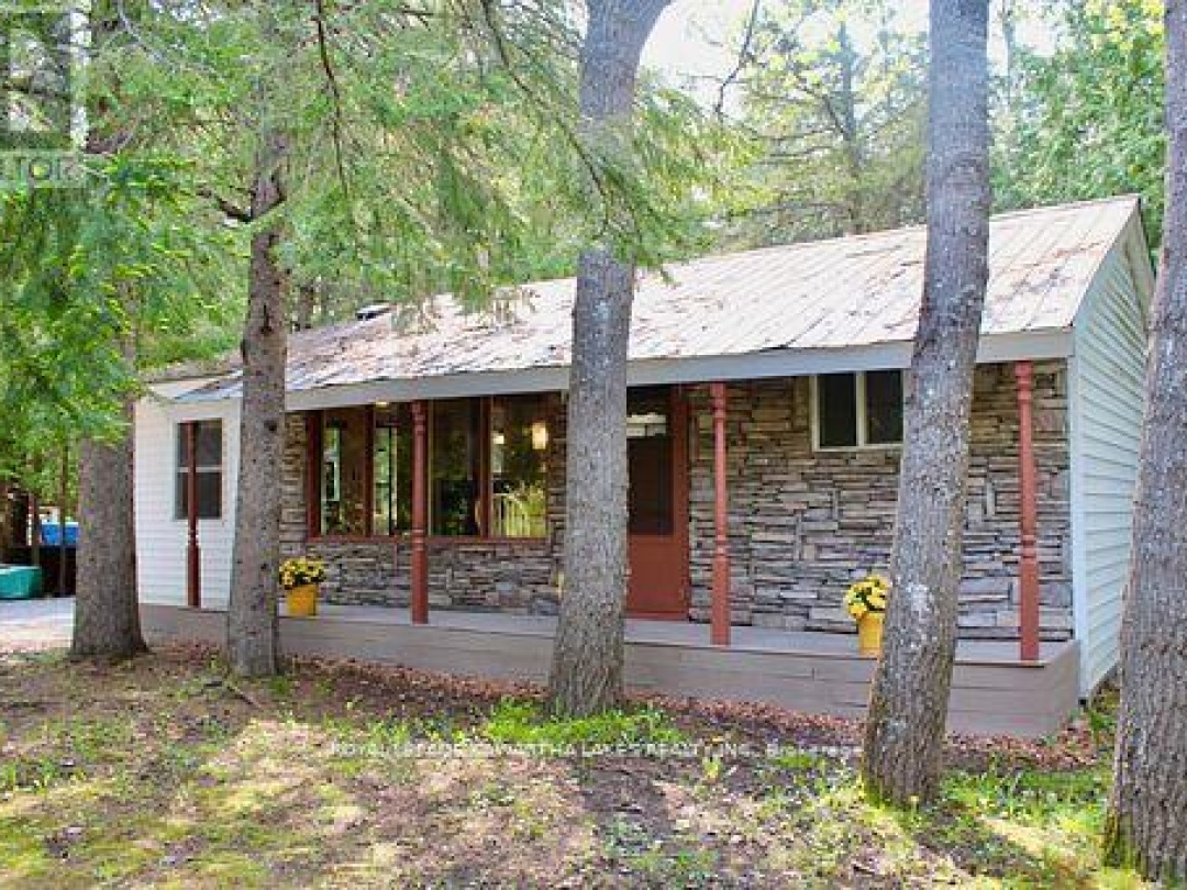 81 MCGUIRE BEACH ROAD, Trent-Severn Waterway