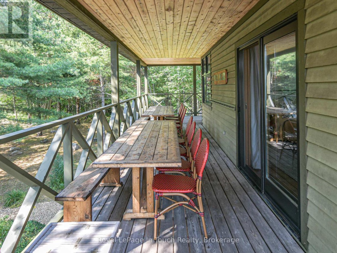 4 IS 2075 ARTHUR ISLAND, GEORGIAN BAY, 