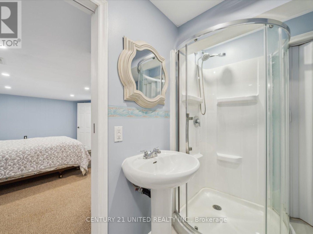 128 PEARNS ROAD, 