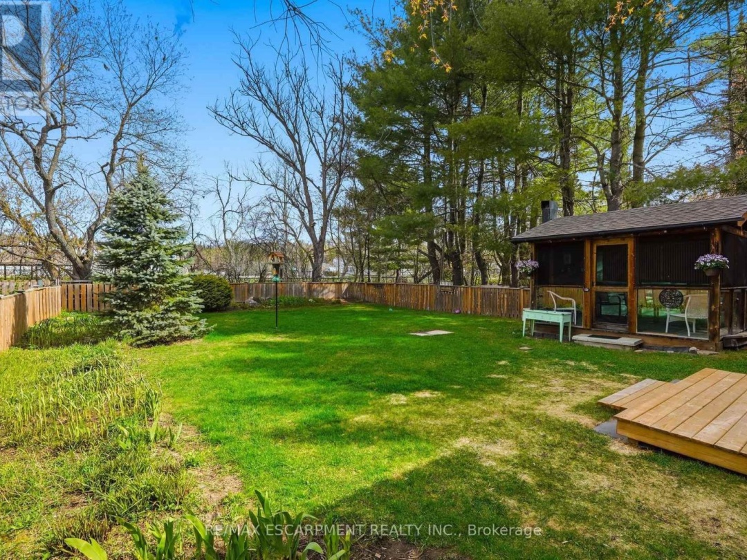 181 DILL STREET, Bracebridge (Macaulay)