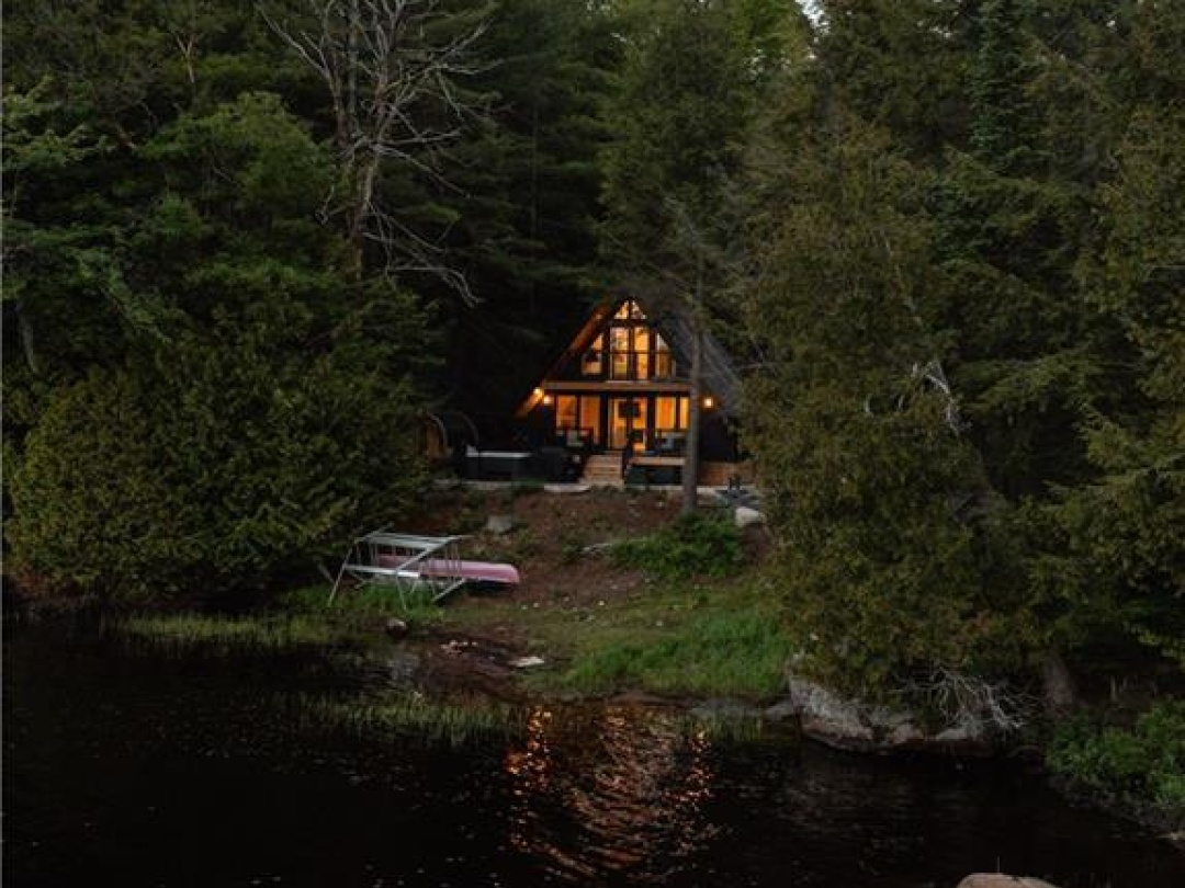 201 MENOMINEE LAKE Road N, Menominee Lake