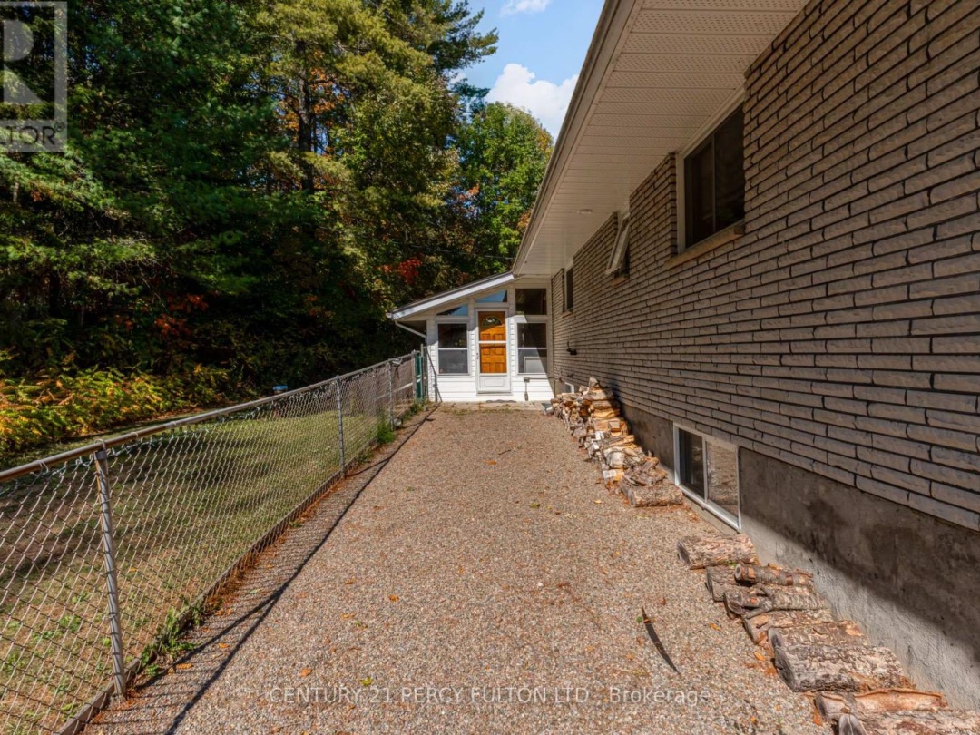 15166 HIGHWAY 118, Haas Lake