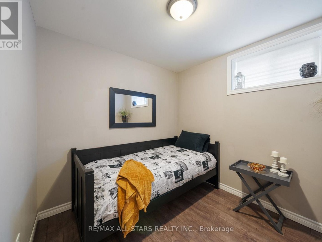 32 Newman Road, Kawartha Lakes (Mariposa)