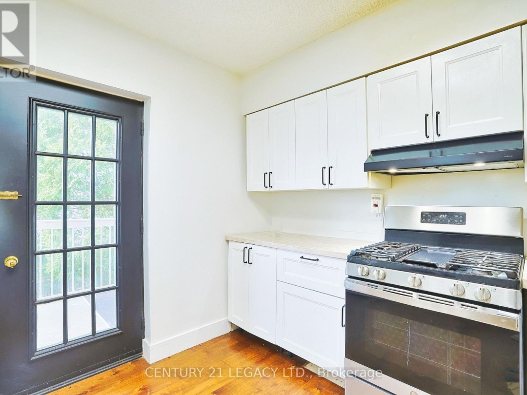 23 LANSDOWNE STREET W, Huntsville (Chaffey)
