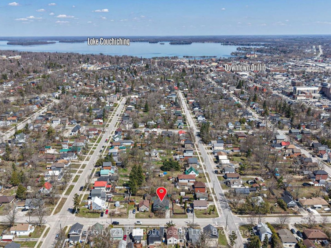 76 MCKENZIE STREET, Orillia