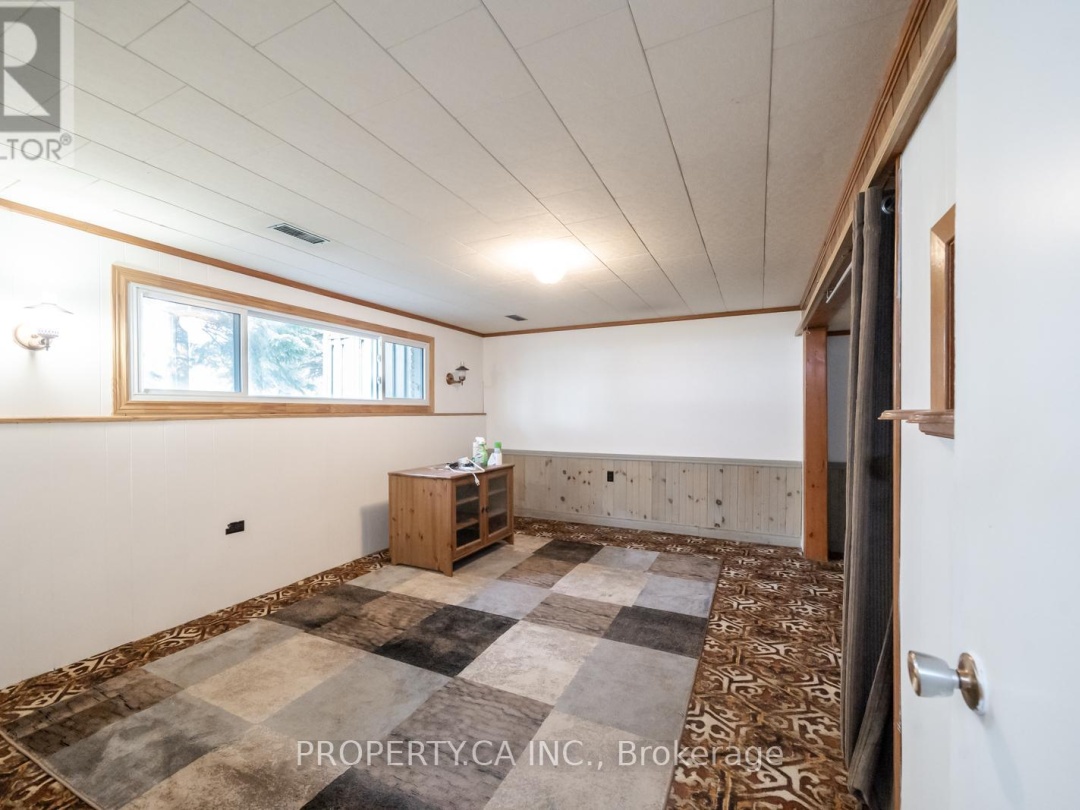 427 JAMIESON DRIVE, 