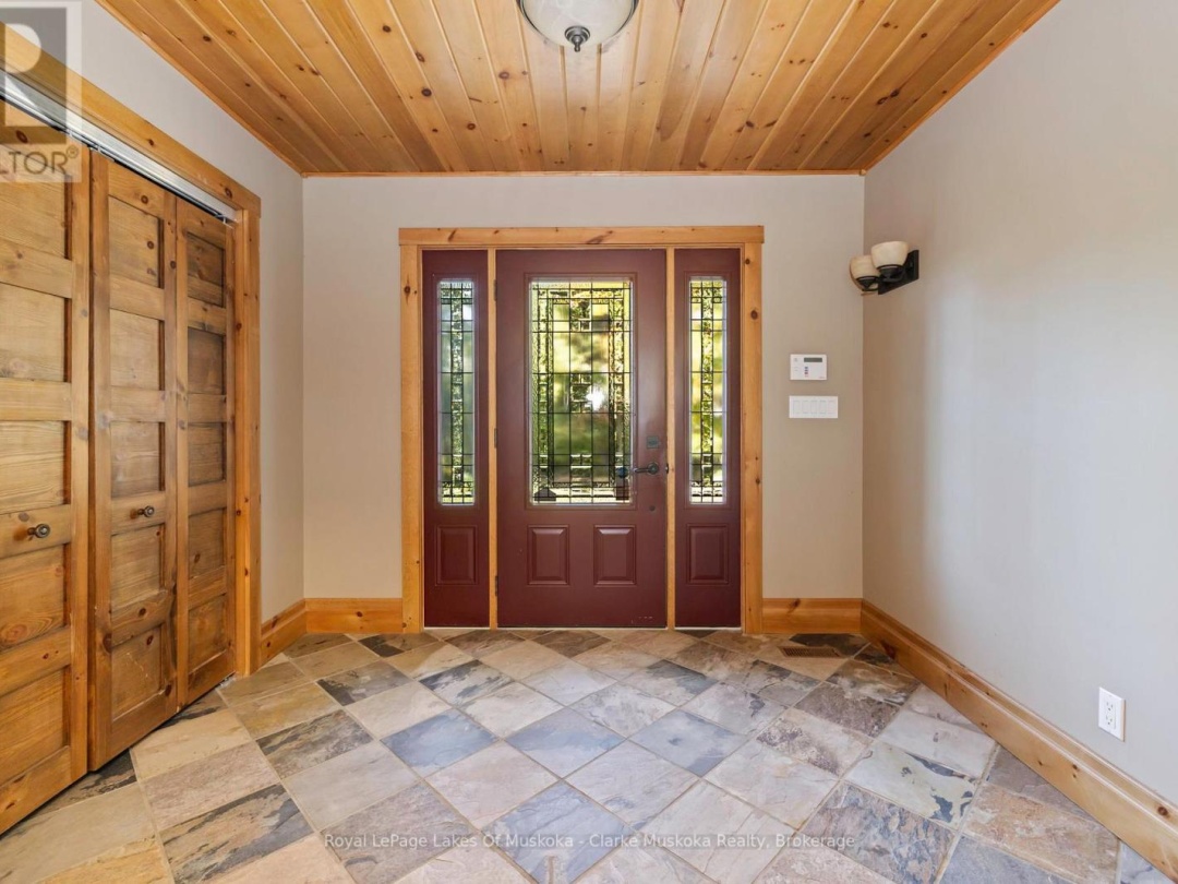 1064 ROAD 3200, Lake Muskoka